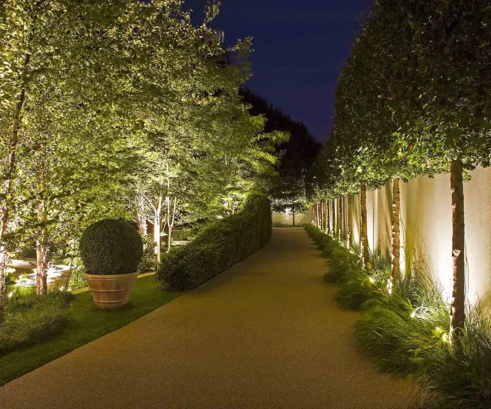 18 Creative Driveway Lighting Ideas for Your Home | Govee US