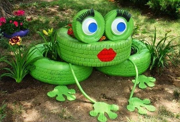 20 Garden Decorations and Kids Toys Made with Recycled Tires
