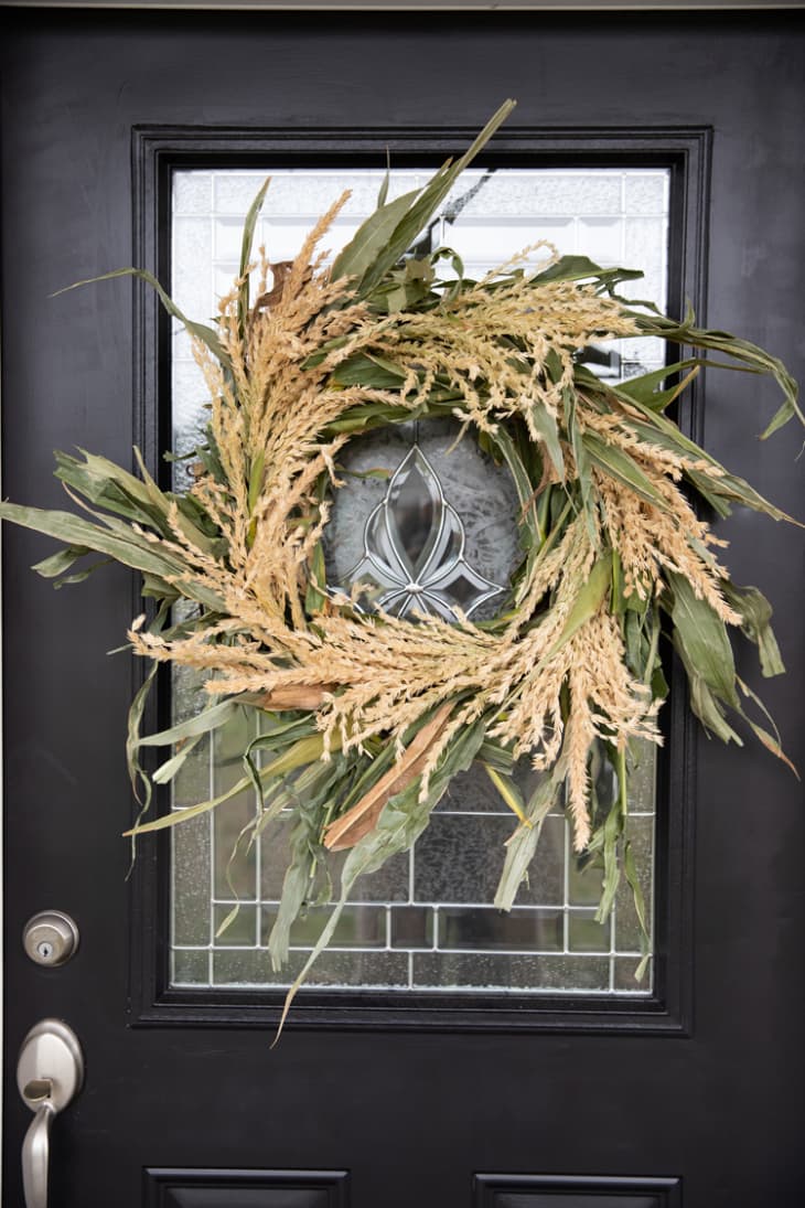 22 DIY Fall Wreaths That Are Easy to Make & Beautiful | Apartment Therapy