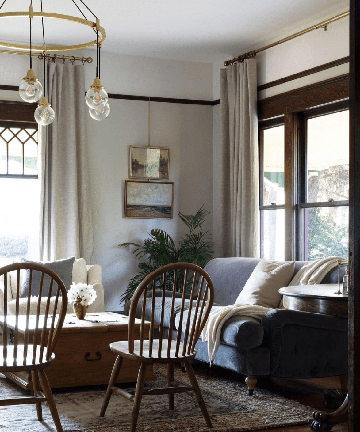 22 Farmhouse-Style Window Treatment Ideas to Try