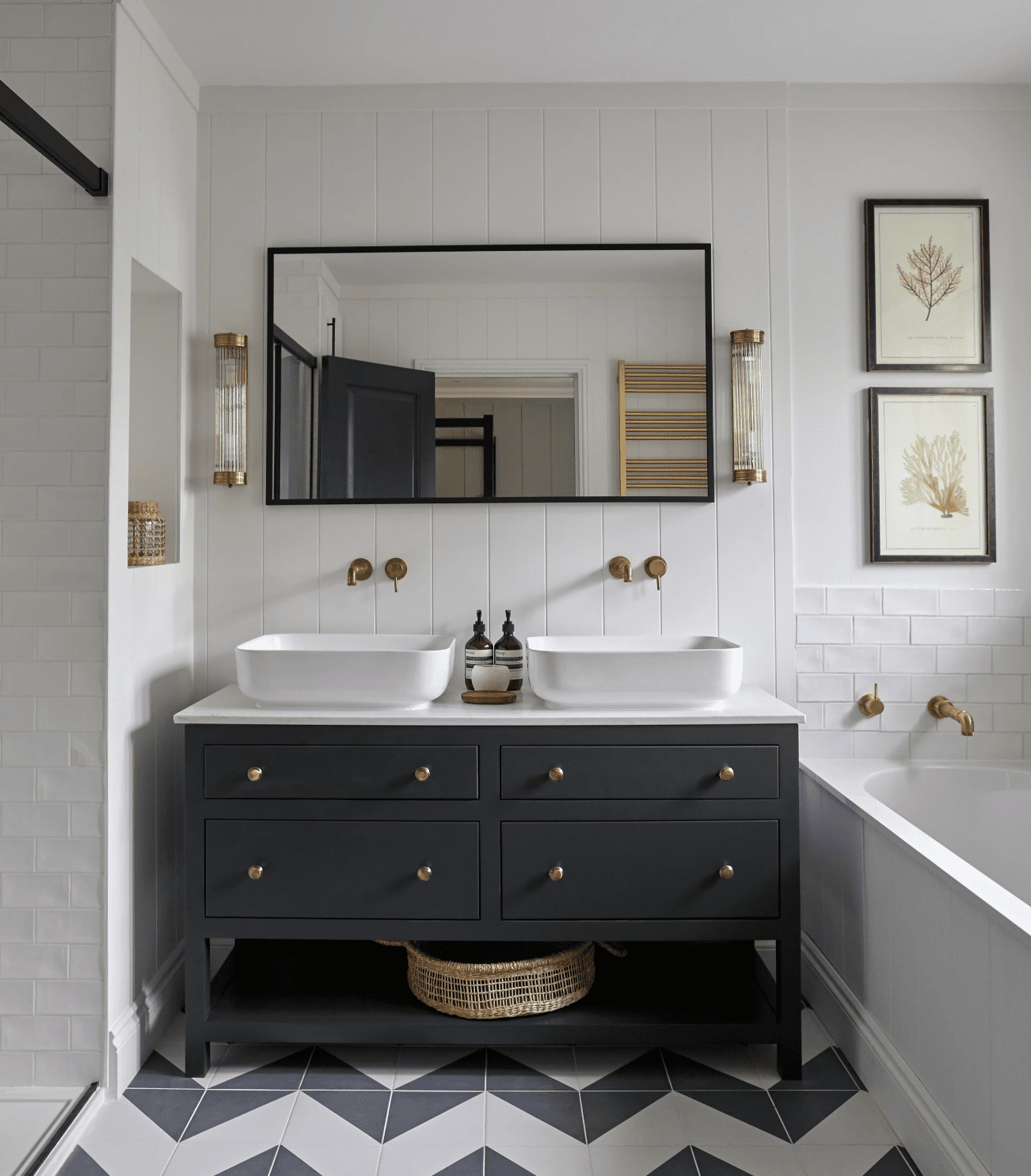 23 Budget-Friendly Bathroom Remodel Ideas to Try Yourself