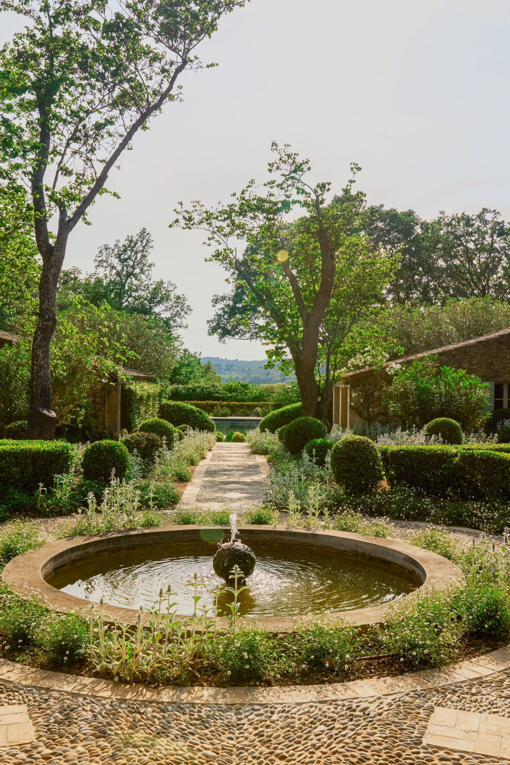 51 Landscaping Ideas to Give Your Backyard a Summer Refresh | Architectural Digest