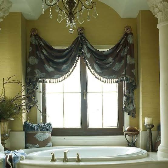 6 Design Rules for Valances Hung on Medallions (Knobs)