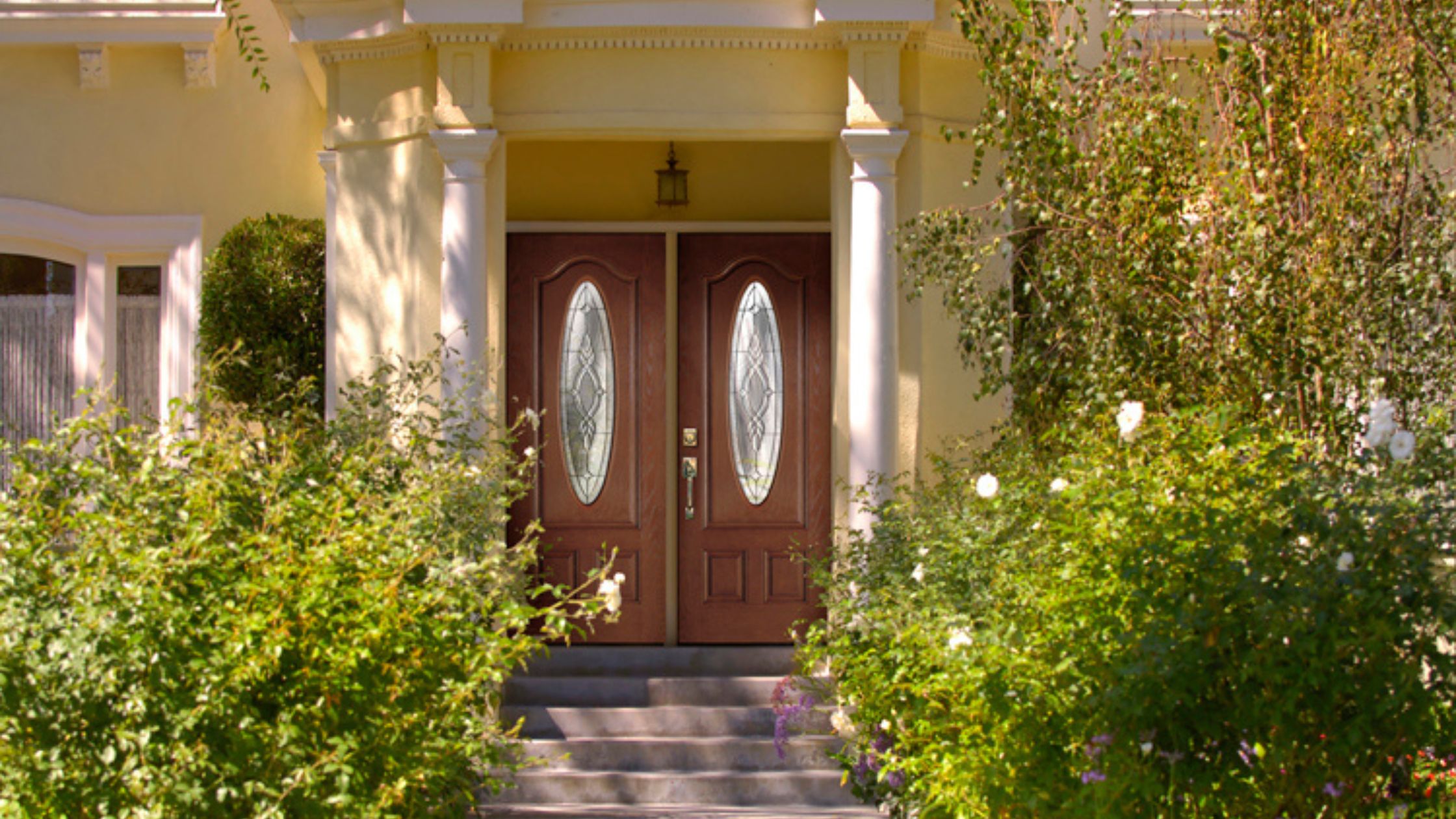 6 Popular Front Door Colors and How to Choose – Plastpro Inc
