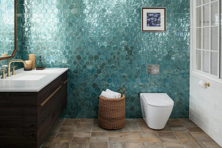 8 Ideas for a Stunning Mermaid Tile Bathroom