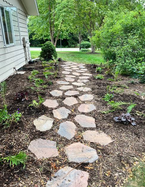 A Fresh Midcentury Modern Twist with Native Landscaping - Patio Produce
