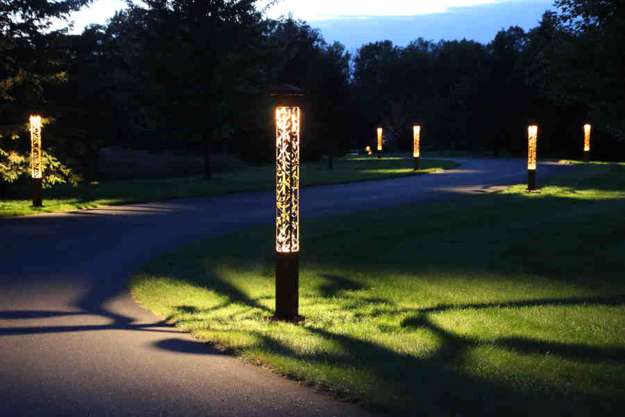 Attraction Lights Driveway Lighting: Project Study - Miller Residence - Attraction Lights