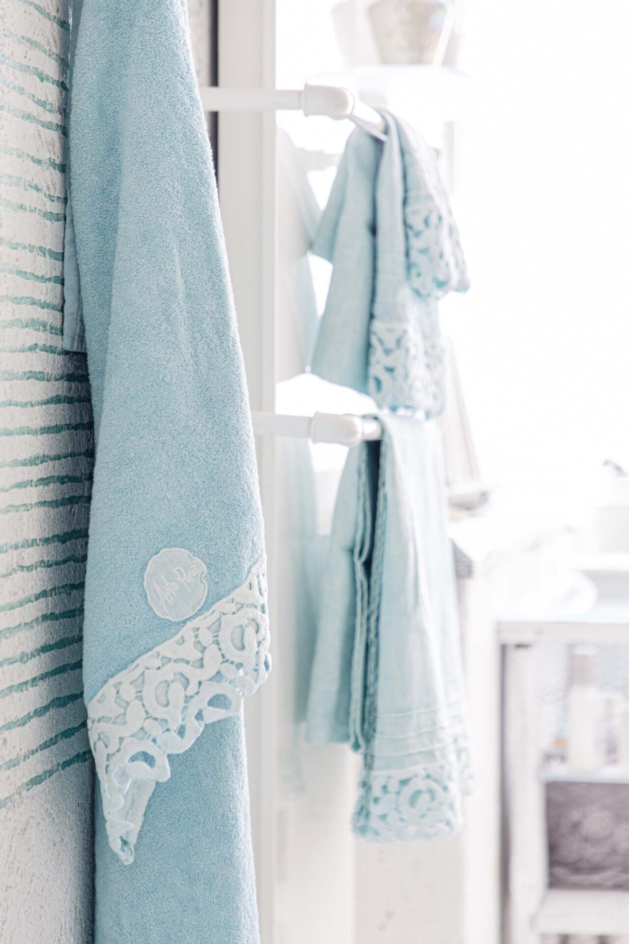 Bathroom Ideas How To Set Up Decorative Towels Bathroom Towel Folding Ideas Decorative Washcloths Hot Pink Bath
