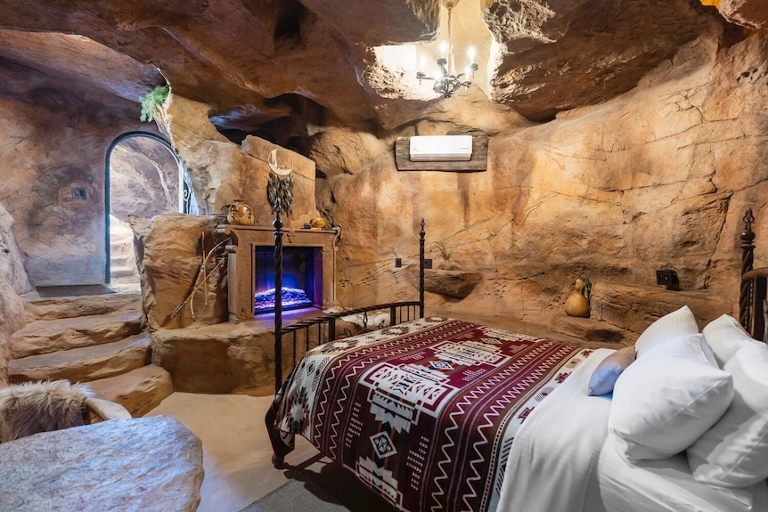 Cave Dwellers- Zions' Only Hand-Sculpted Cave - Fredonia | Vrbo