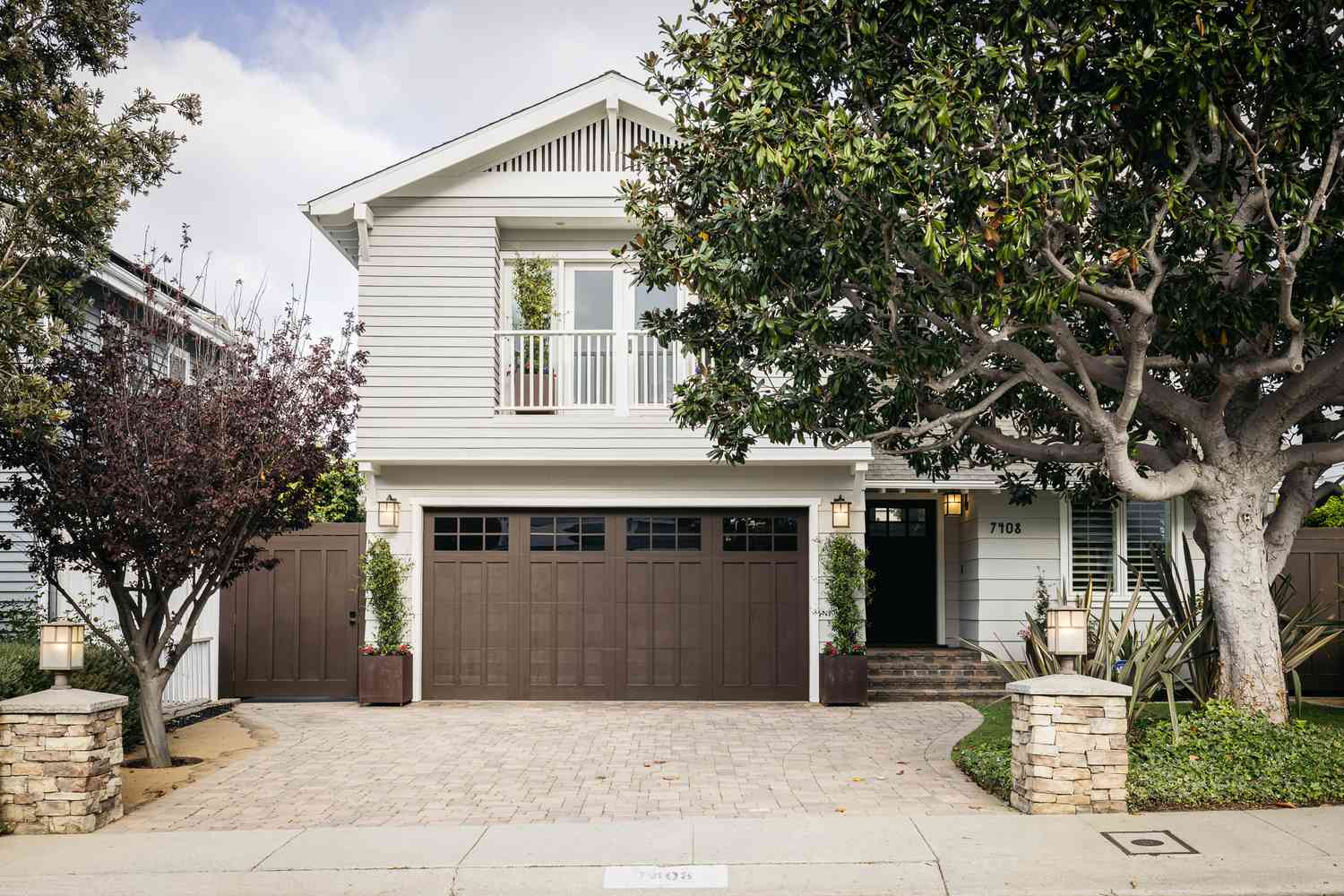 Choosing Driveway Pavers: Everything You Need to Know