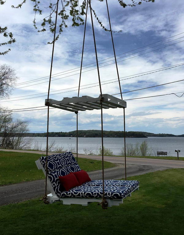 DIY Pallet Lounge Swing - Step by Step - 101 Pallets