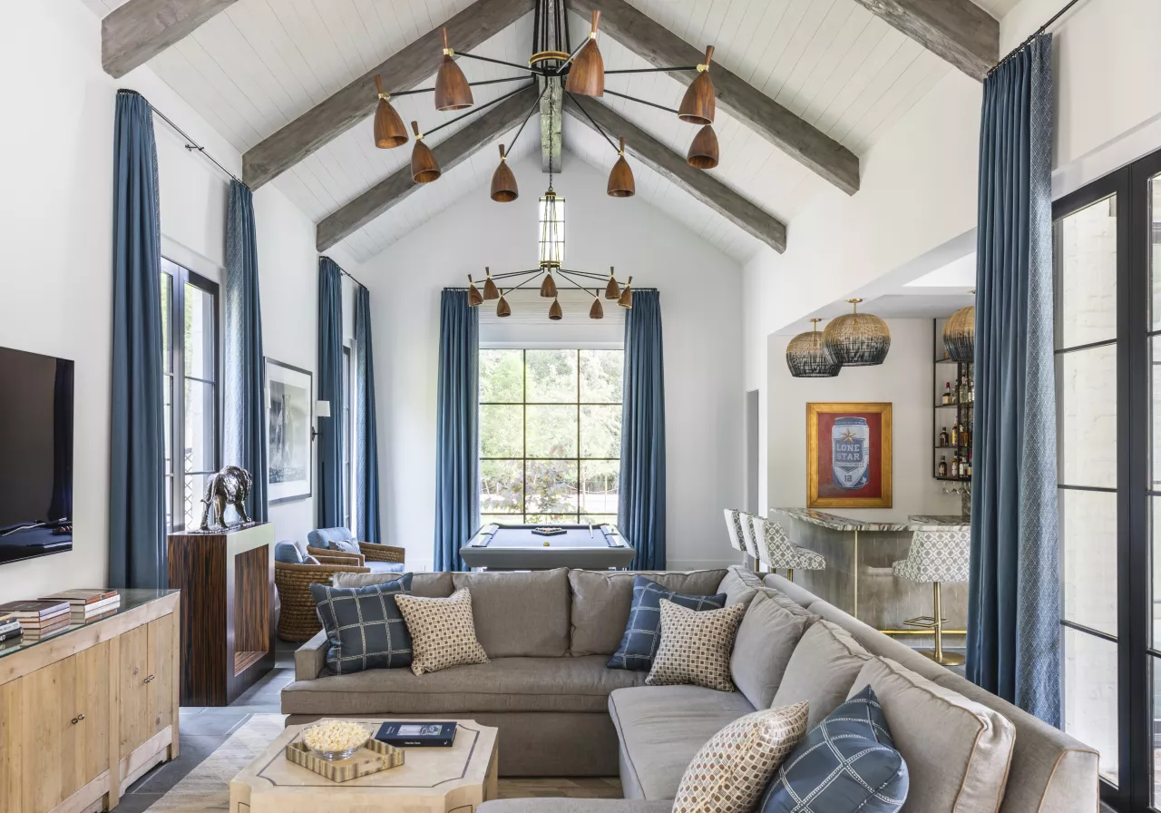 Farmhouse Window Treatments I Ideas for Modern & Rustic