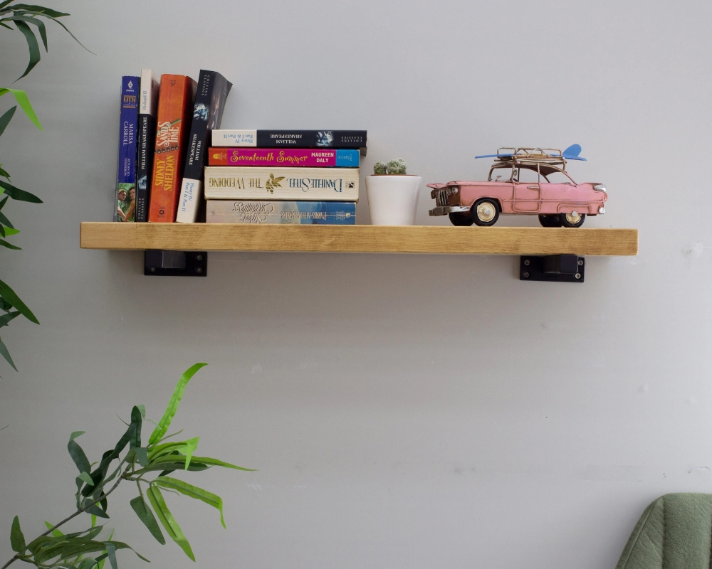 Floating Shelf with Minimalistic Style Metal Brackets - Madrid