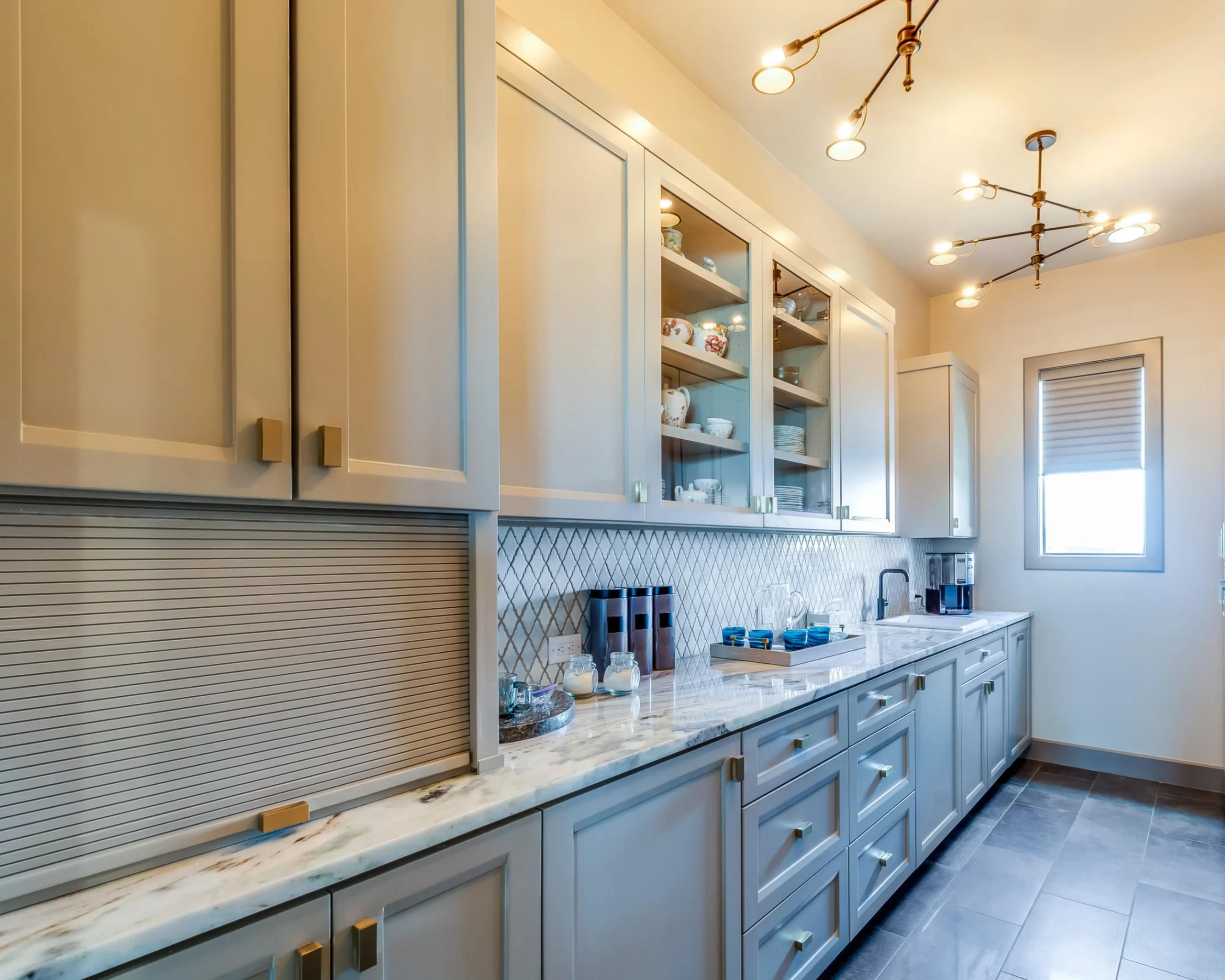 Guide] Butler's pantry ideas: layouts, sizes & storage that work | Nero Tapware
