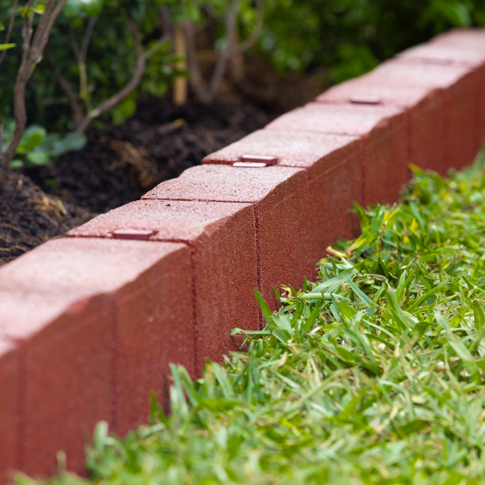 Heritage Brick Rubber Garden Edging – Tuscan Path