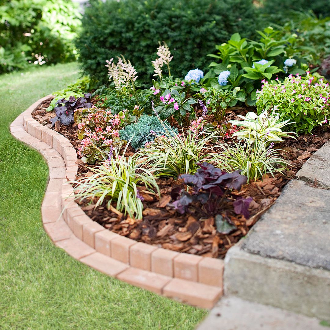 How to Build a Curved Brick Garden Border