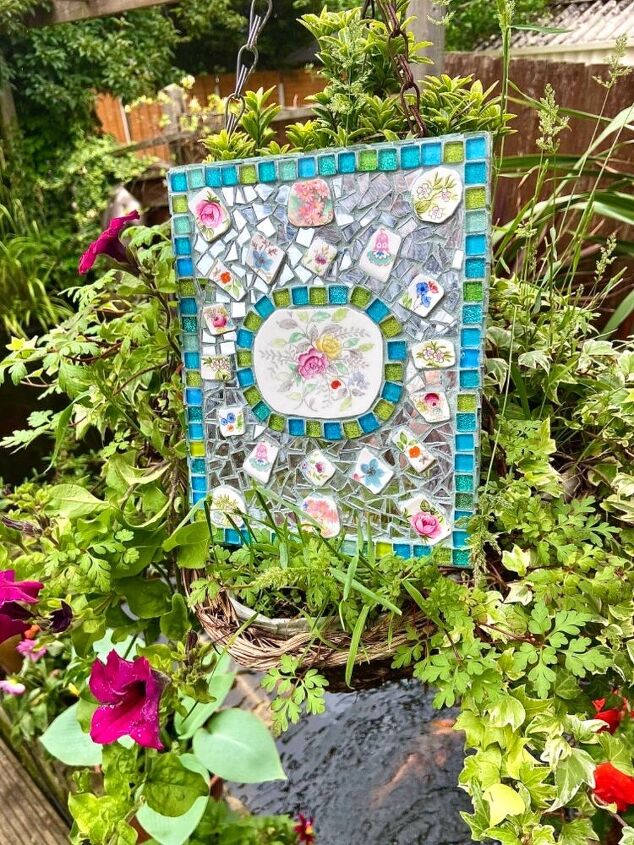 How to Create a Pretty Mosaic Using Broken Mirror and Old Crockery | Hometalk