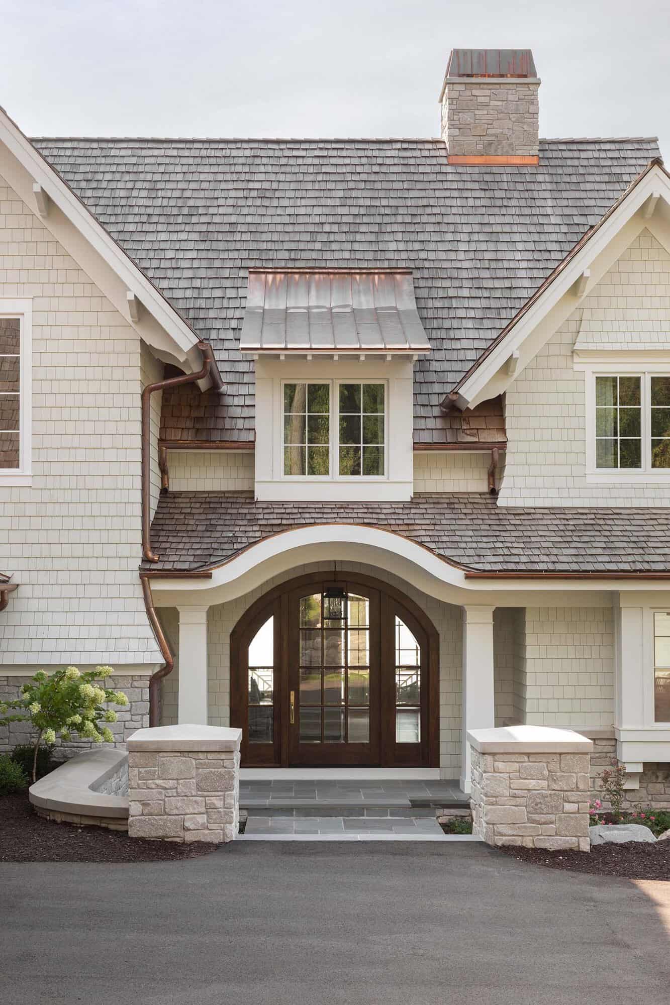 Lakeside Dream Home on Lake Geneva, Wisconsin Story - One Kindesign