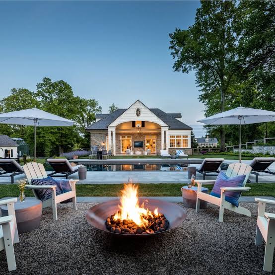 Luxurious Backyard Pool and Guest House in Connecticut | HGTV