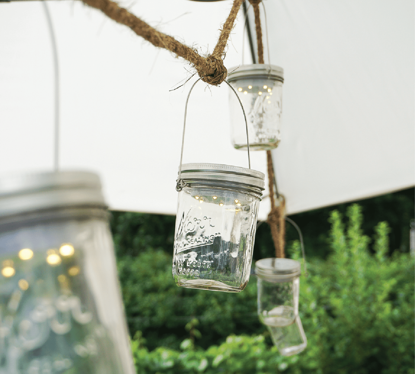 Mason Jar DIY Projects We Love