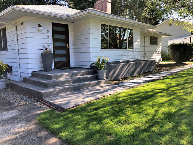 mid century modern Entry Portland - Landscape Design In A Day