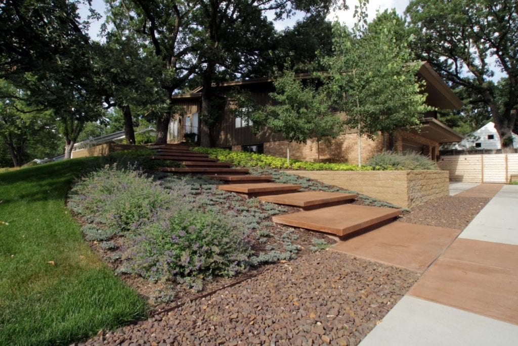 Mid-Century Modern Patio Design – Twin Cities Hardscape Projects