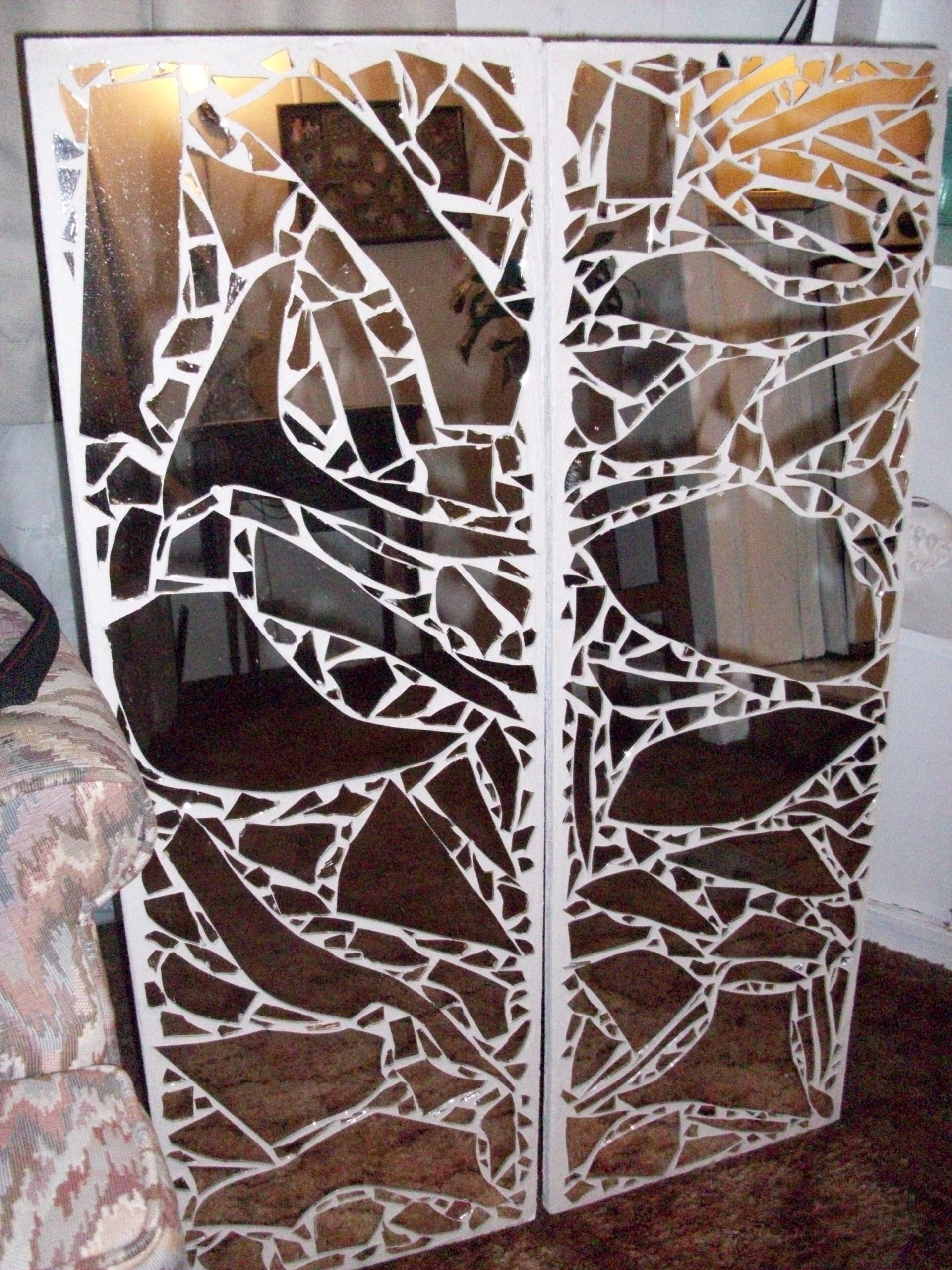Mosaic Mirror Craft | theunforeseeablefuture