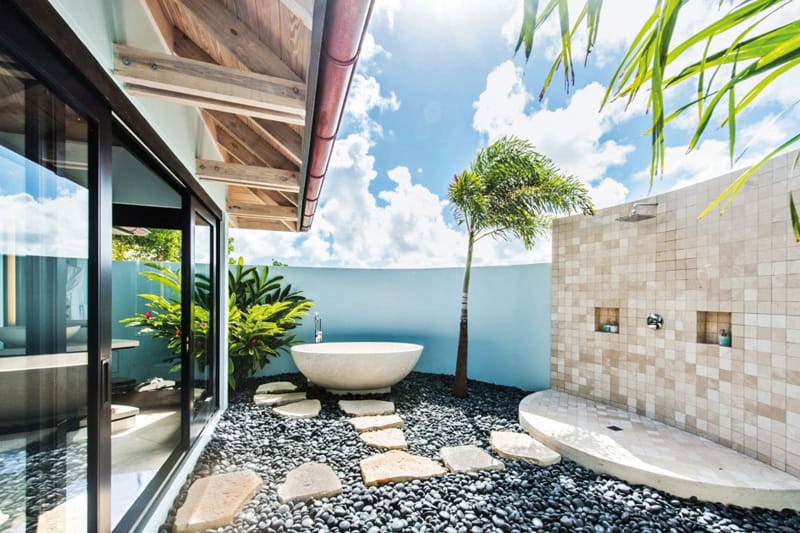Pamper Your Senses In A Tropical Bathroom