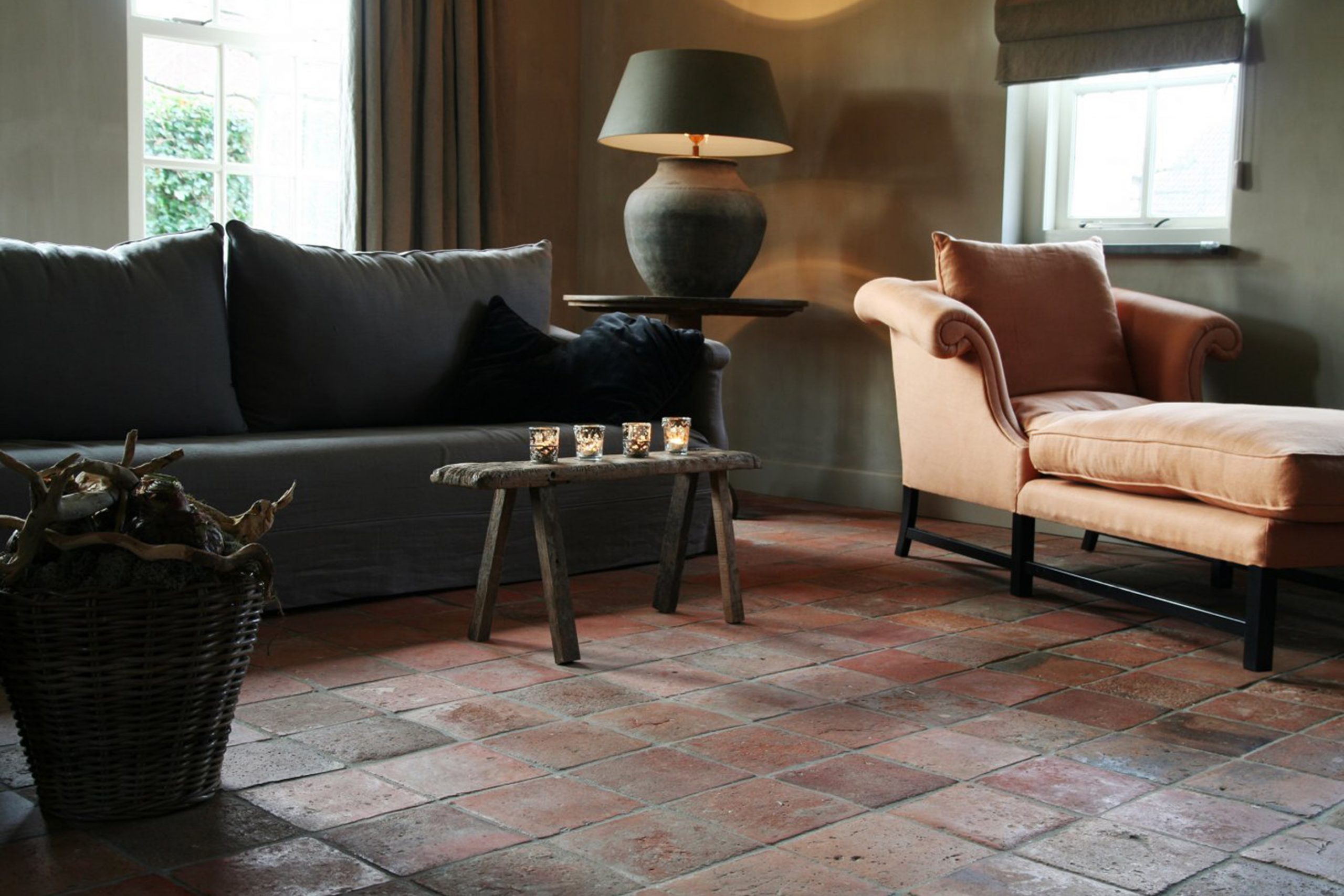 Reclaimed antique terracotta floortiles | De Opkamer | Antique floors and fireplaces