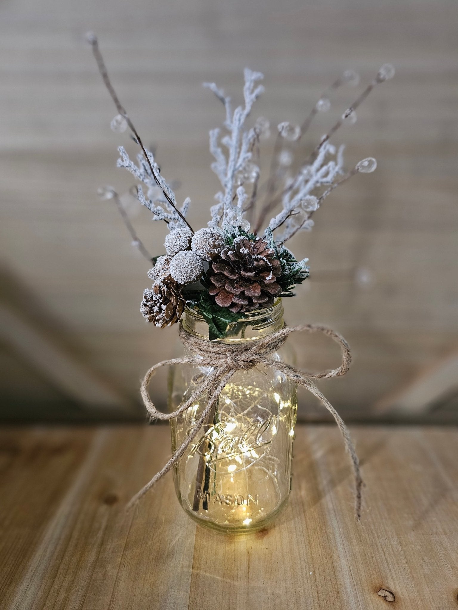 Snowy Winter Wonderland Mason Jar With Fairy Lights – Glassy Gal Decor