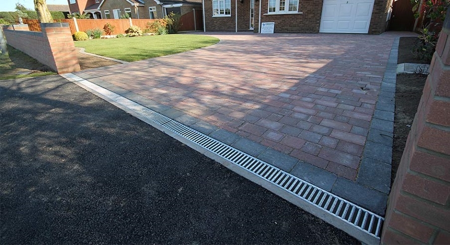 The Perfect Paving Solution for Your Sloping Driveway
