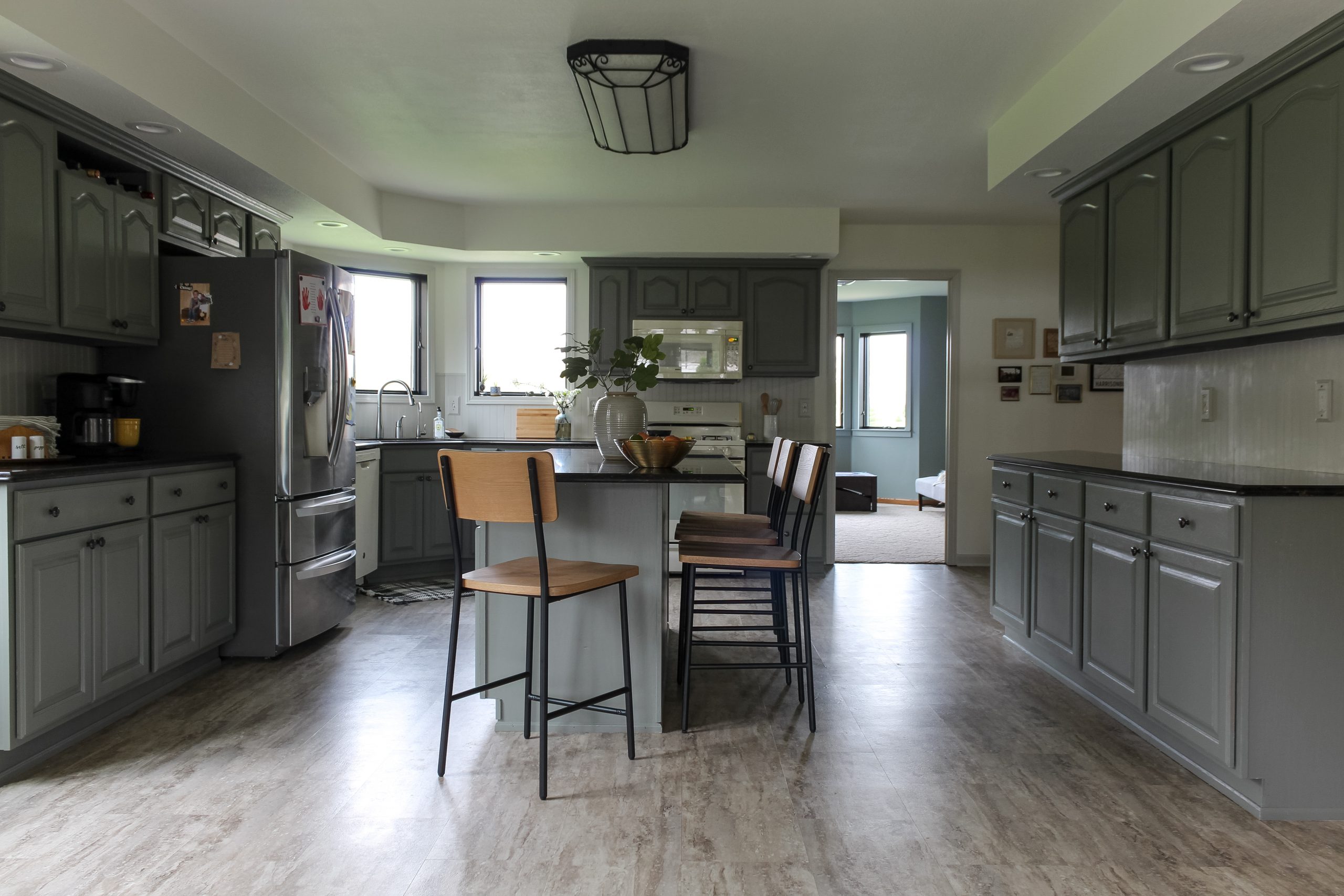 Transforming our Kitchen for under $600! – simplify the chaos