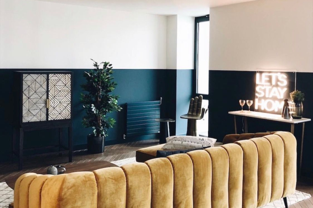 Two-Tone Wall Ideas: A Professional Guide for a Stylish Interior