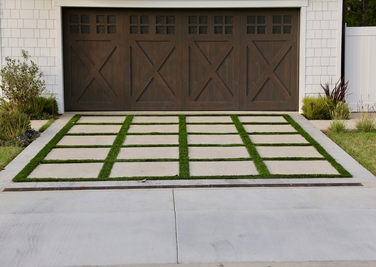 Types of Pavers & Slabs for Sloped Driveways - Dibbits Landscape Supply