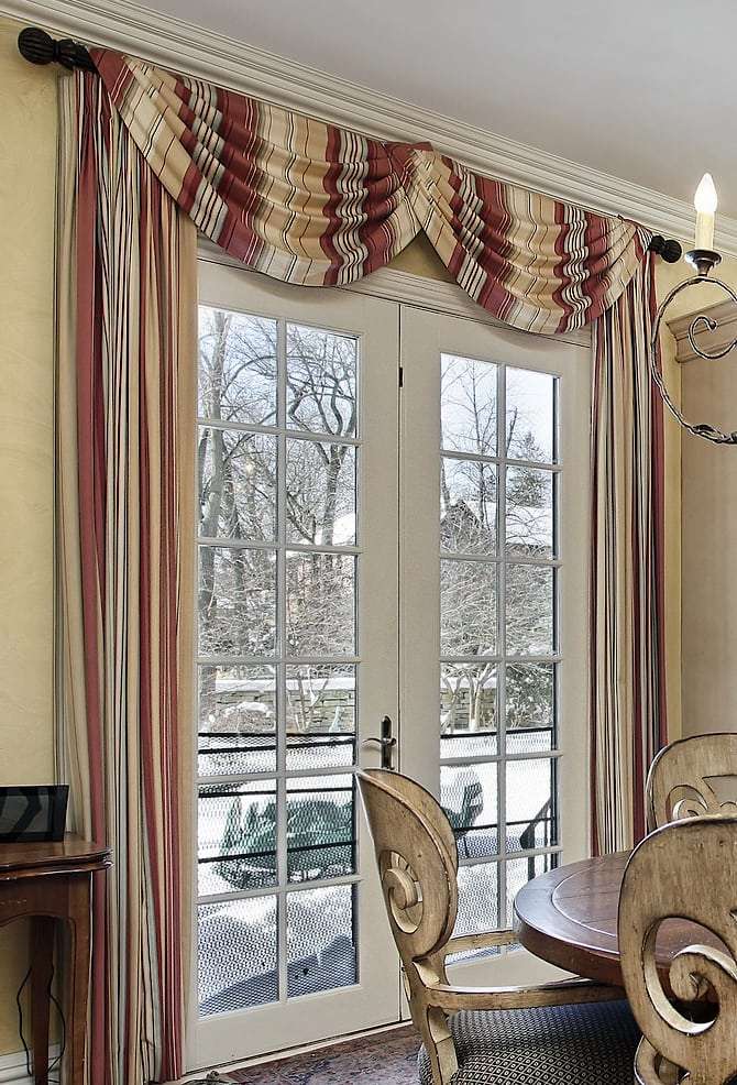 Valance Ideas for French Doors (and 3 Tips to Follow)