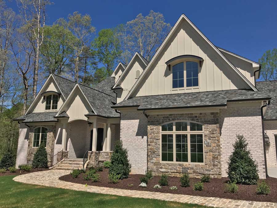 Villa Chase - Pine Hall Brick