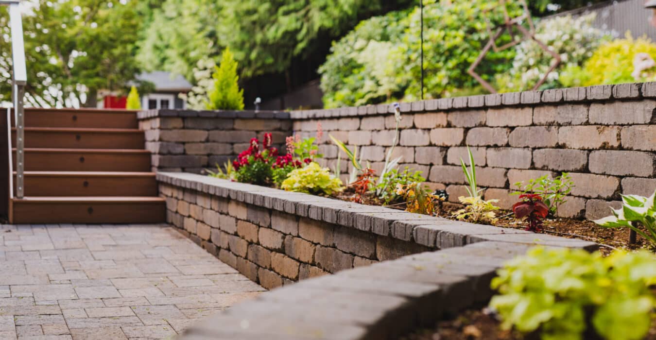 What Blocks Are Best for a Retaining Wall? | DIY