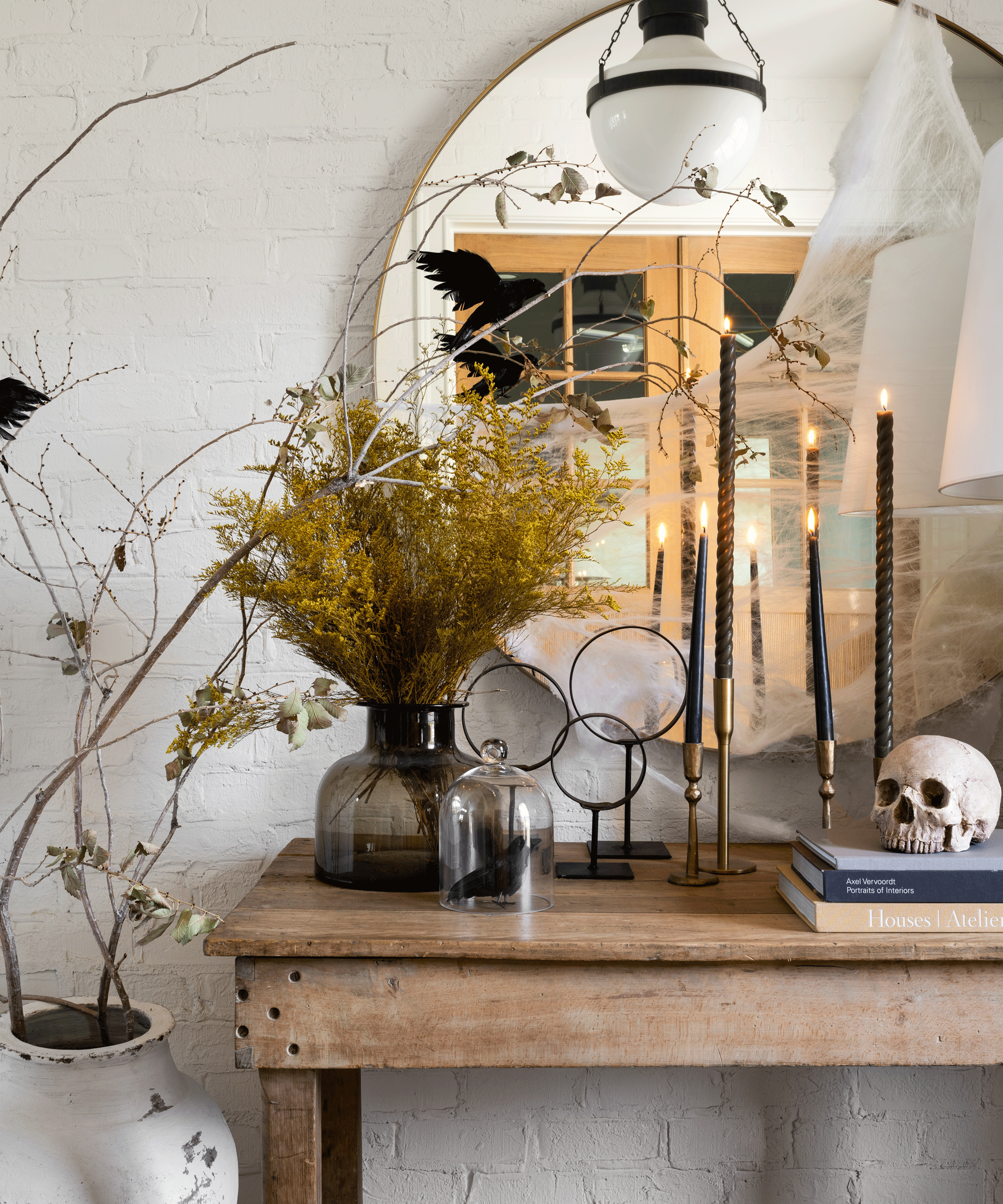 10+ Halloween Decorating Ideas That Are Spooky Yet Chic