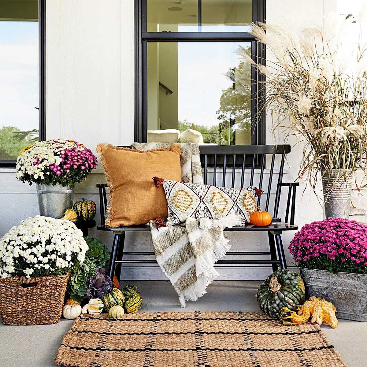15 Festive Fall Porch Ideas You'll Want to Copy ASAP