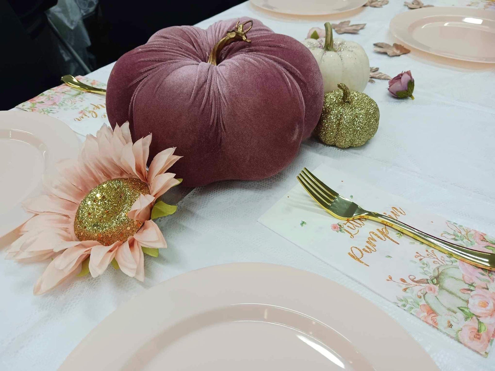 19 Pumpkins/pink velvet pumpkins /baby shower/parties/home decorations /Fall
