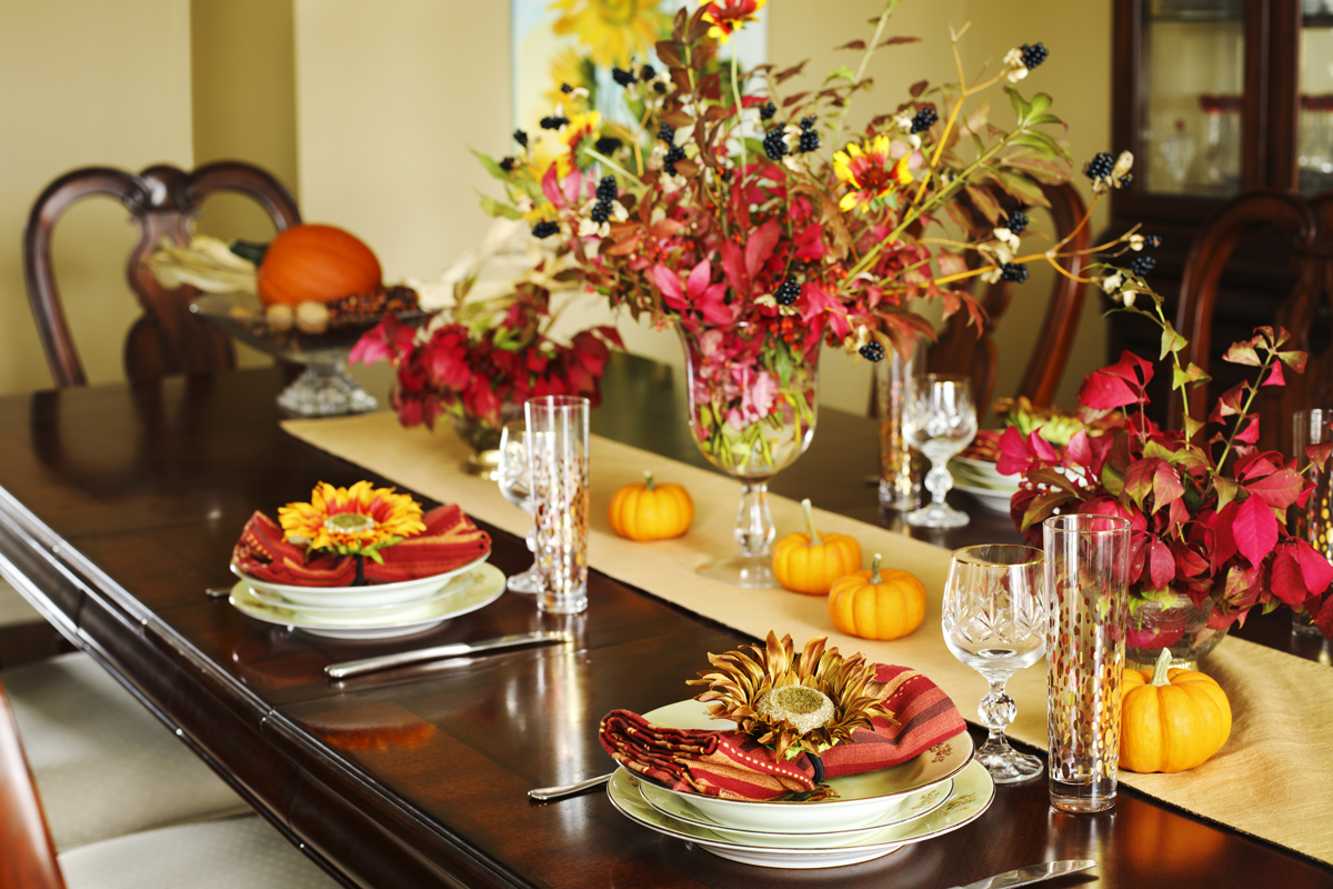 3 Creative Ways to Decorate Your Westchester Table for Fall