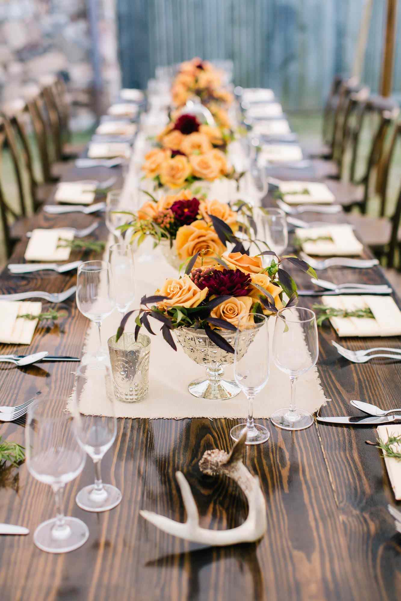 38 Fall Wedding Centerpieces for Every Aesthetic
