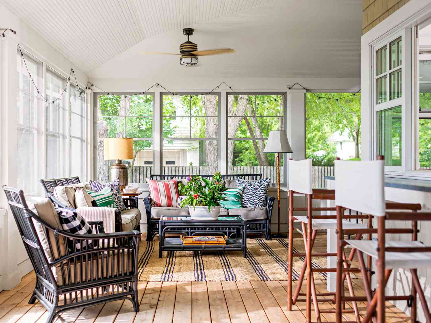 40 Ideas for Warm and Welcoming Porches
