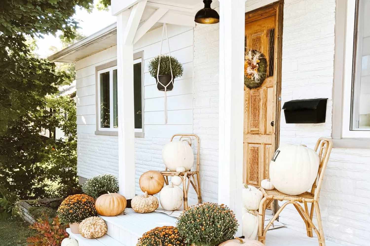 5 Front Porch Trends You're Going to See Everywhere This Fall