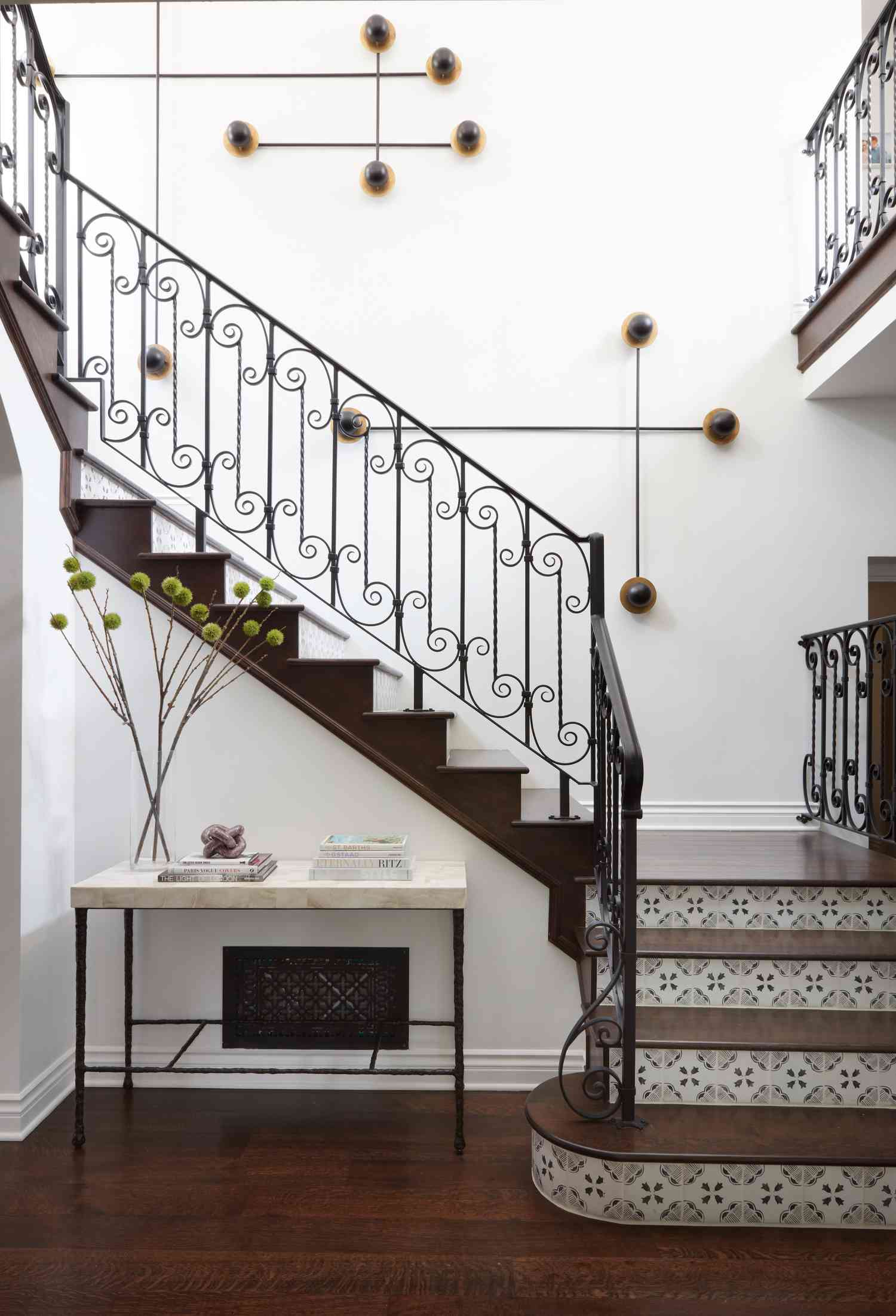 50 Beautiful Staircase Ideas for an Elegant Entryway