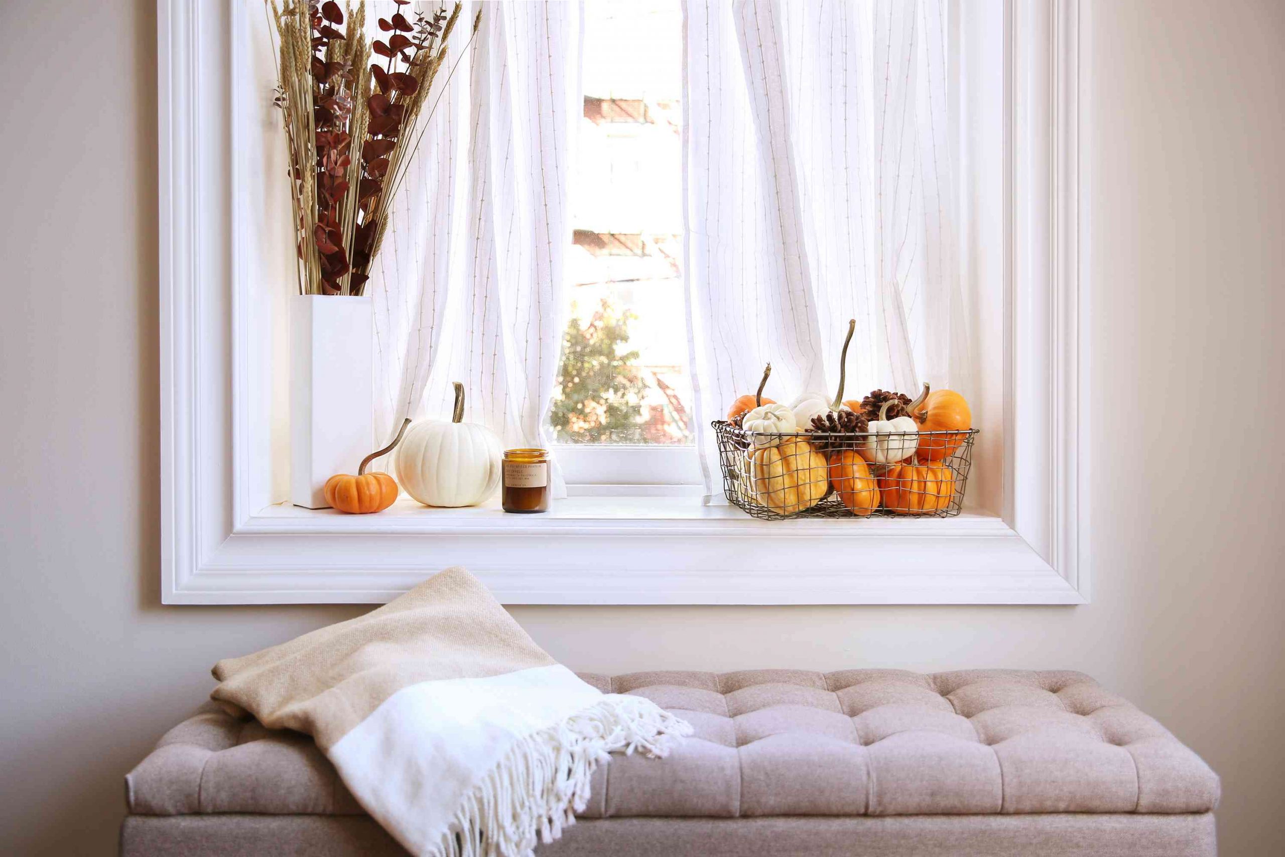 65 Fall Decor Ideas for an Autumn-Inspired Home