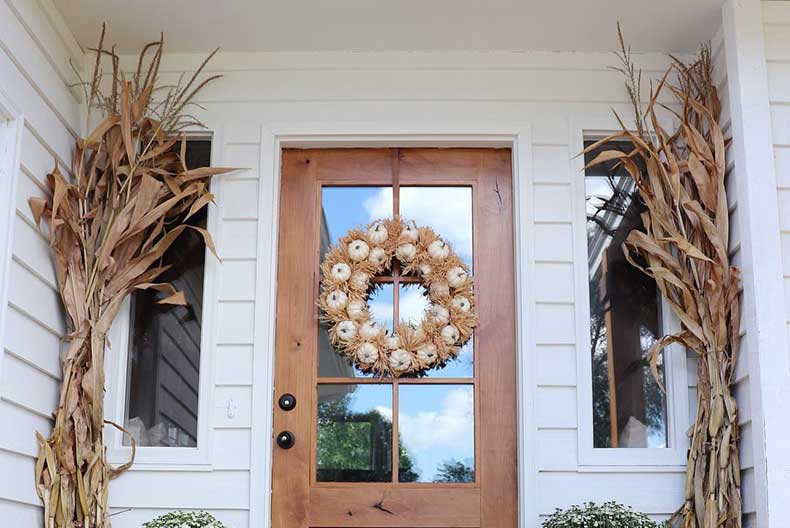 8 farmhouse fall wreath ideas - Farmhousehub