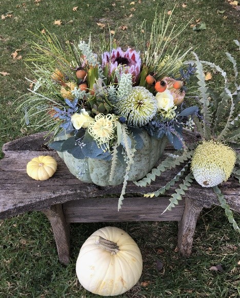 A Passion for Flowers: Simply Gourd-geous Centerpieces