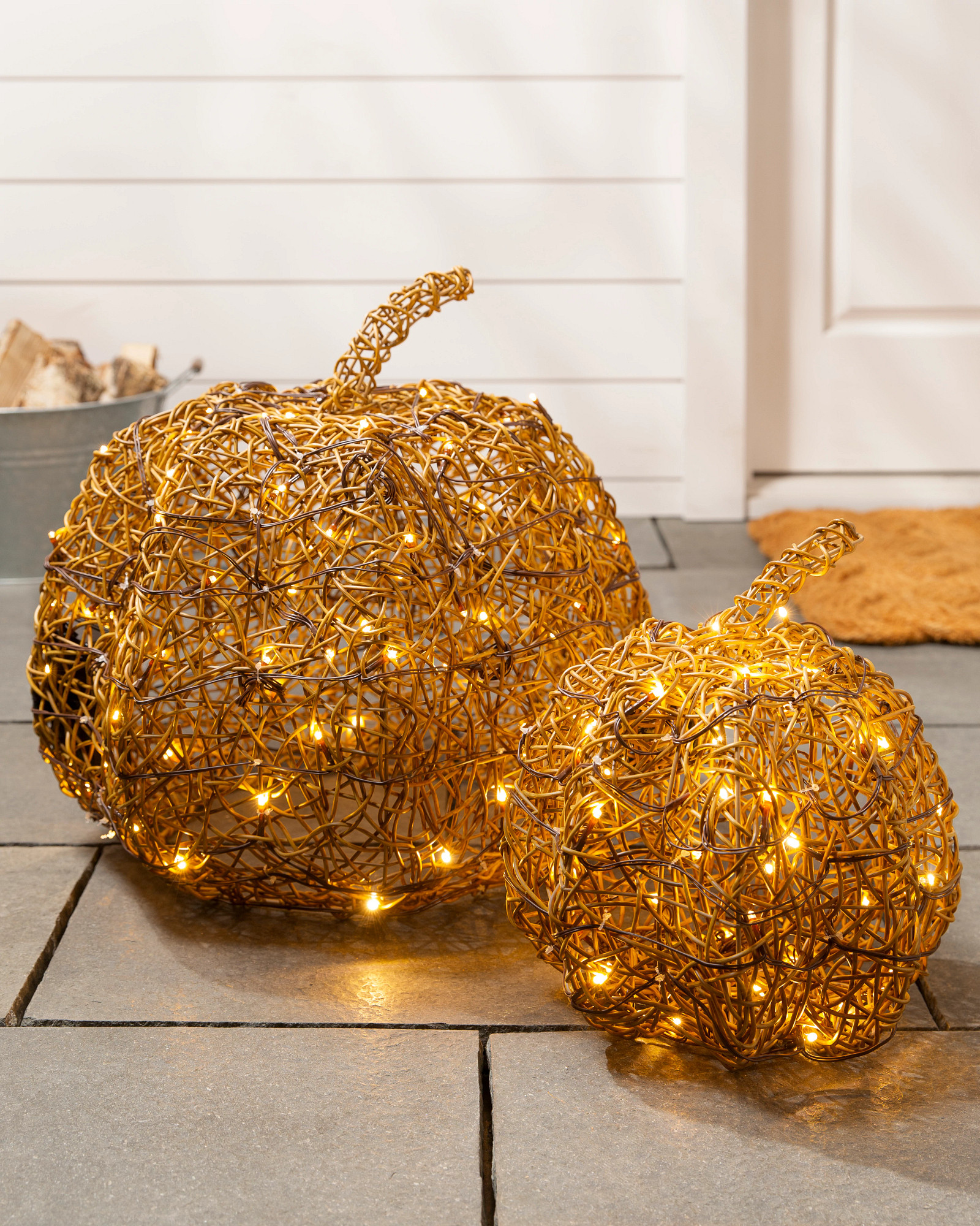 Balsam Hill - 2023 Fall 1 - Outdoor Lit Wire Pumpkins, Set of 2