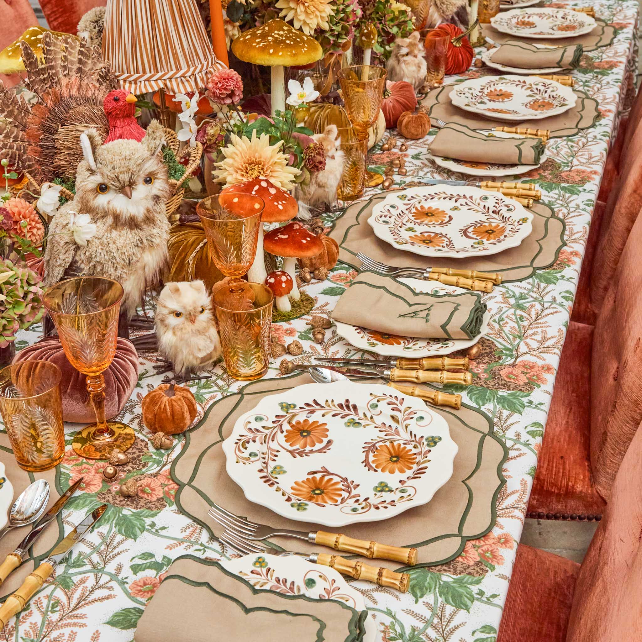 Beautiful Fall Dinner Plates Beautiful Fall Harvest Tablescape Hip And Humble Style